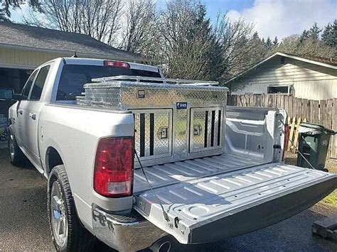 metal dog boxes flat bed truck|insulated dog crate for truck.